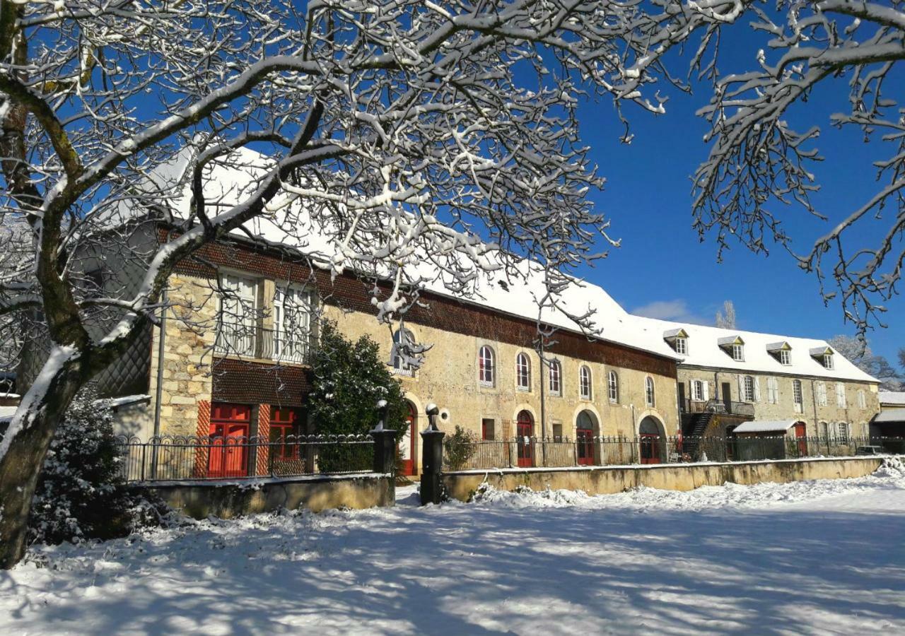 Domaine Lou Castet Bed and Breakfast Tuzaguet Exteriör bild